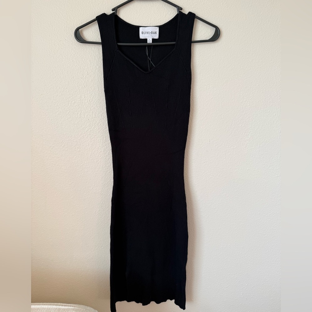 Olive & Oak Black Knit Midi Dress, size S NWT